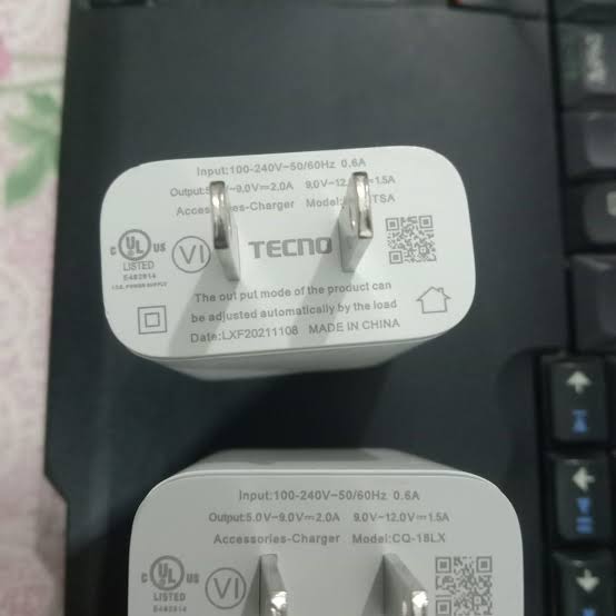 TECNO original charger 18w 2pin
